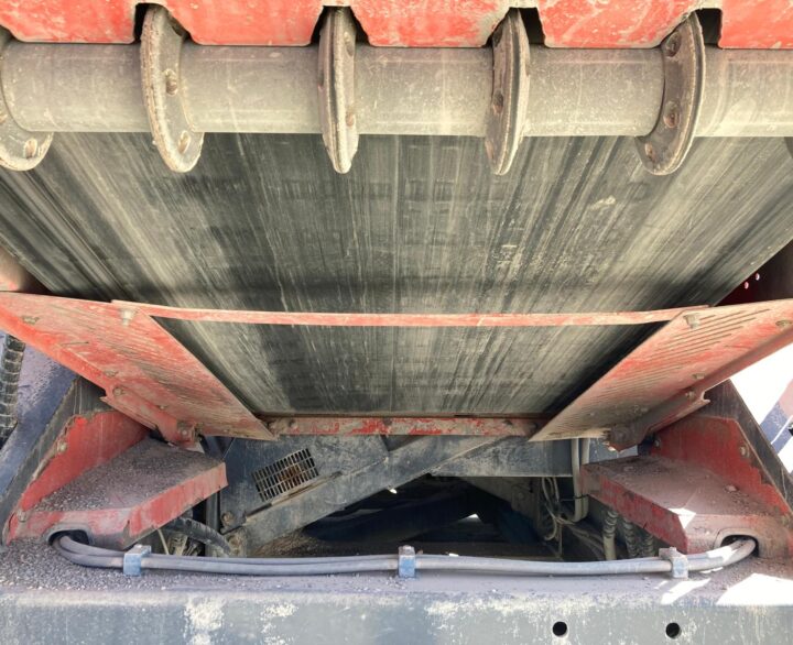 Finlay 694+ 3 Deck - Used Screeners
