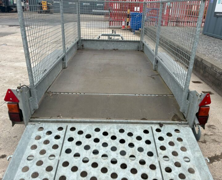 IFOR Williams Trailer - Miscellaneous