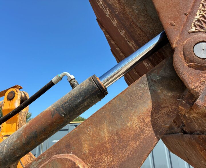 Hyundai HL960HDXT - Used Wheel Loaders