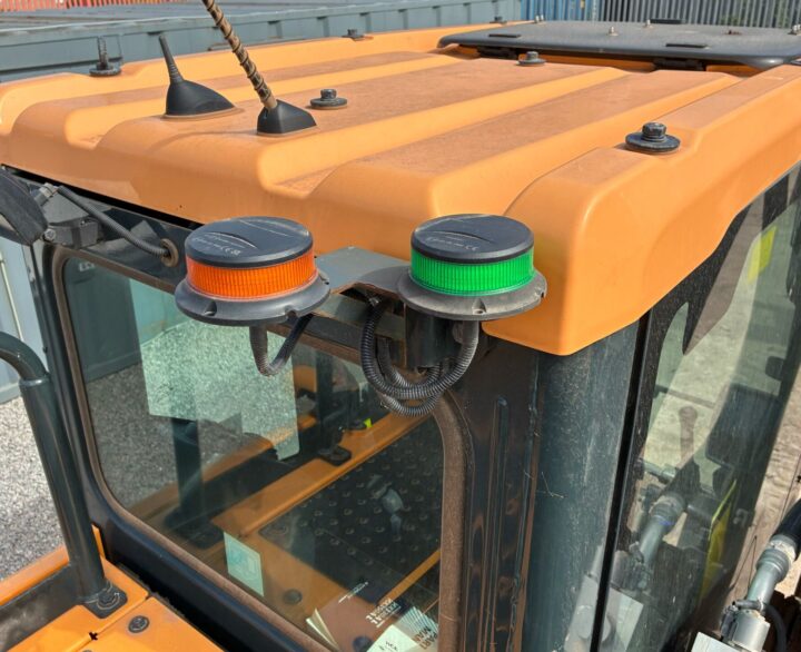 Hyundai HX330 - Crawler Excavators