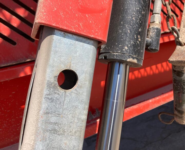 Finlay 694+ 3 Deck - Used Screeners
