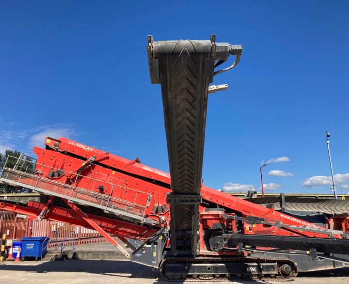 Finlay 694+ 3 Deck - Used Screeners