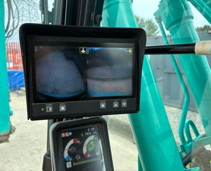 Kobelco SK140SRLC-5 - Crawler Excavators