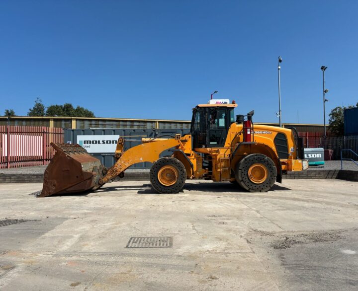 Hyundai HL960HDXT - Used Wheel Loaders