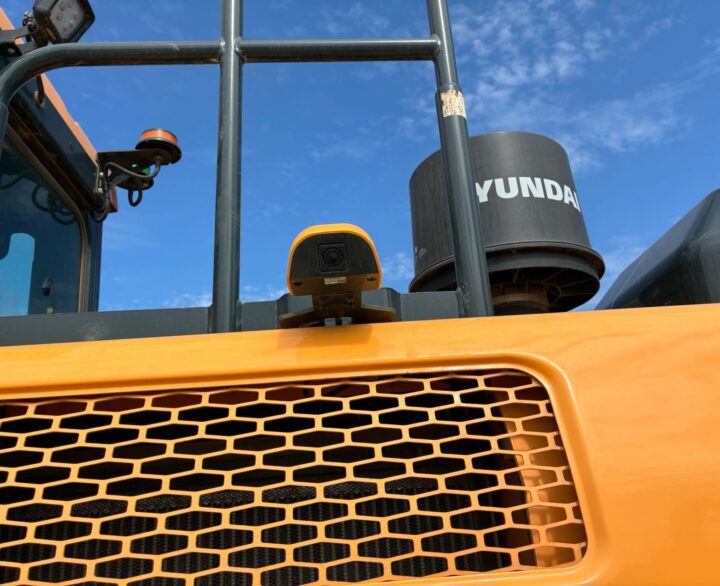 Hyundai HX330 - Crawler Excavators