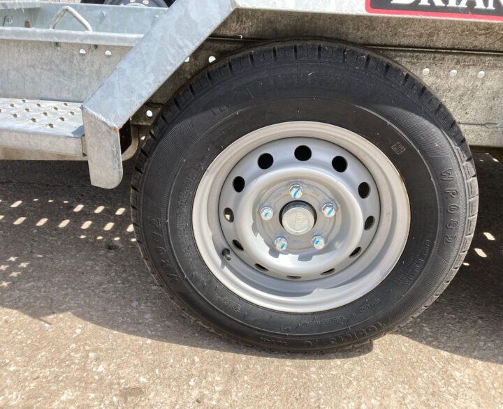 Brian James Trailer T-02-T - Miscellaneous