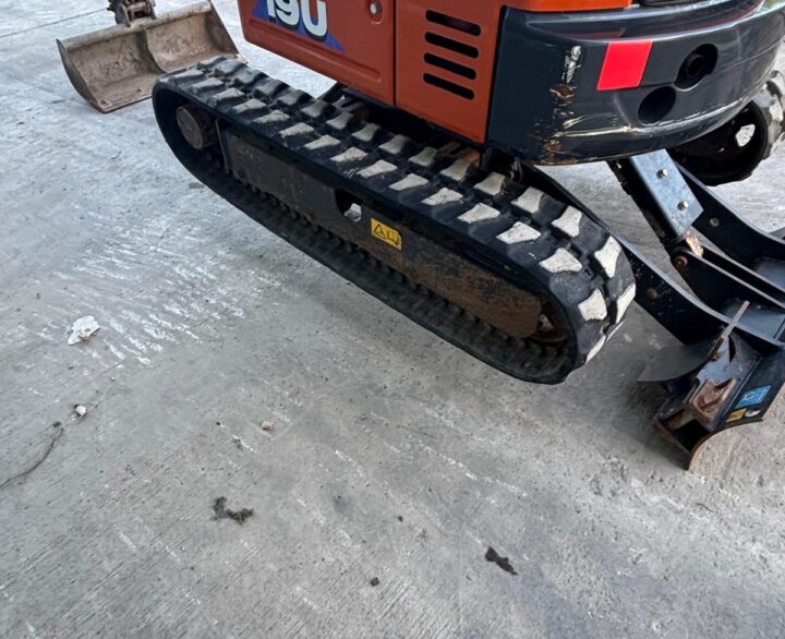 Hitachi ZX19U-6 - Mini Excavators
