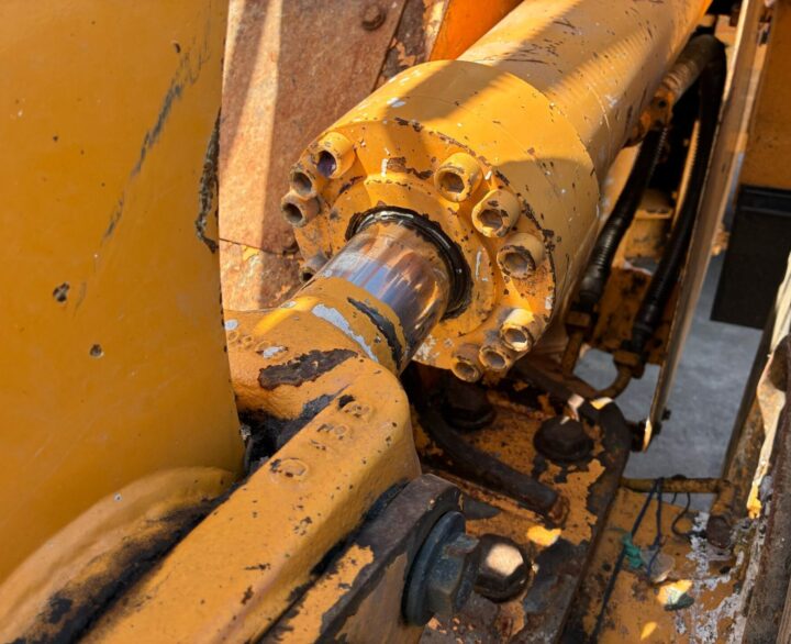 Hyundai HL960HDXT - Used Wheel Loaders