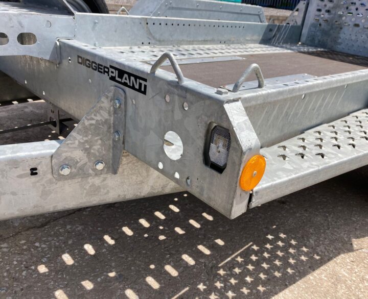 Brian James Trailer T-02-T - Miscellaneous