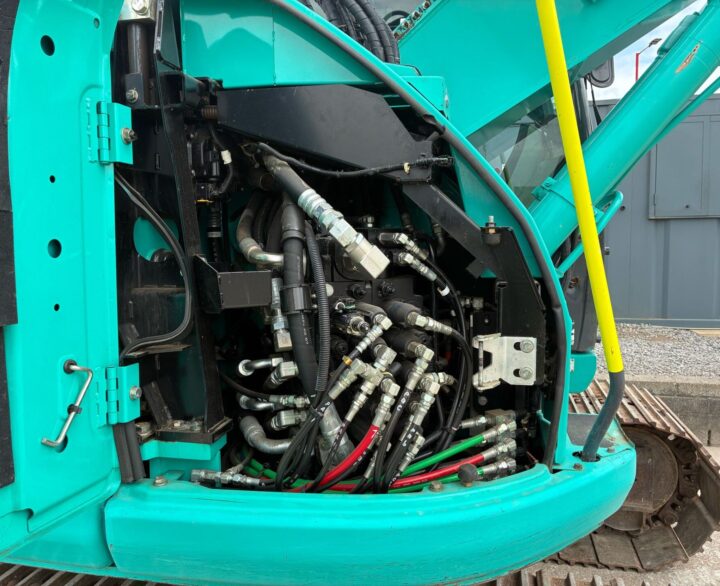 Kobelco SK140SRLC-5 - Crawler Excavators