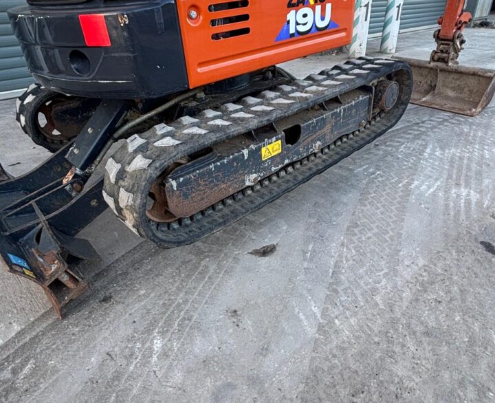 Hitachi ZX19U-6 - Mini Excavators