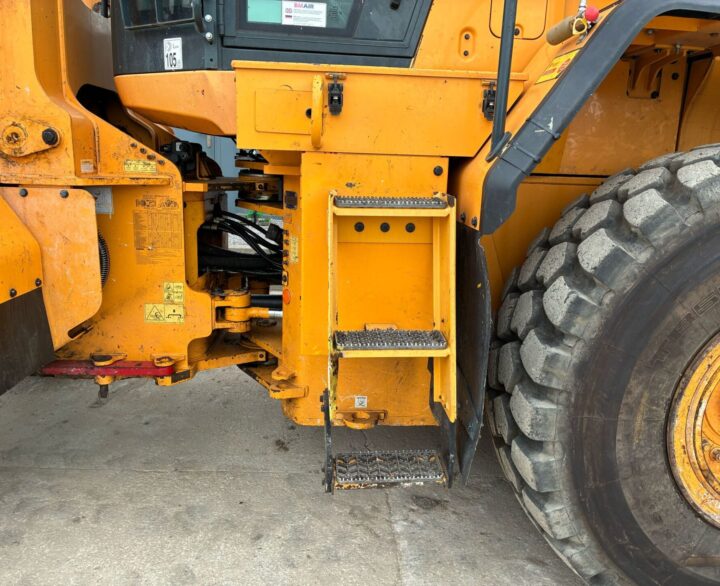 Hyundai HL960HDXT - Used Wheel Loaders
