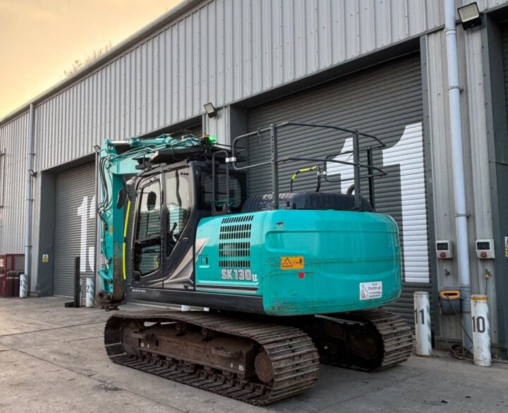 Kobelco SK130LC-11 - Crawler Excavators