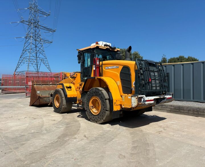 Hyundai HL960HDXT - Used Wheel Loaders