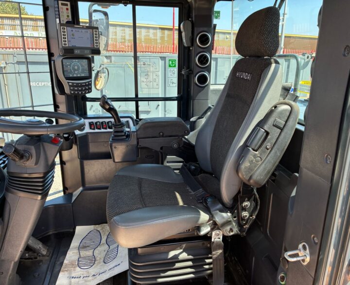 Hyundai HL960HDXT - Used Wheel Loaders
