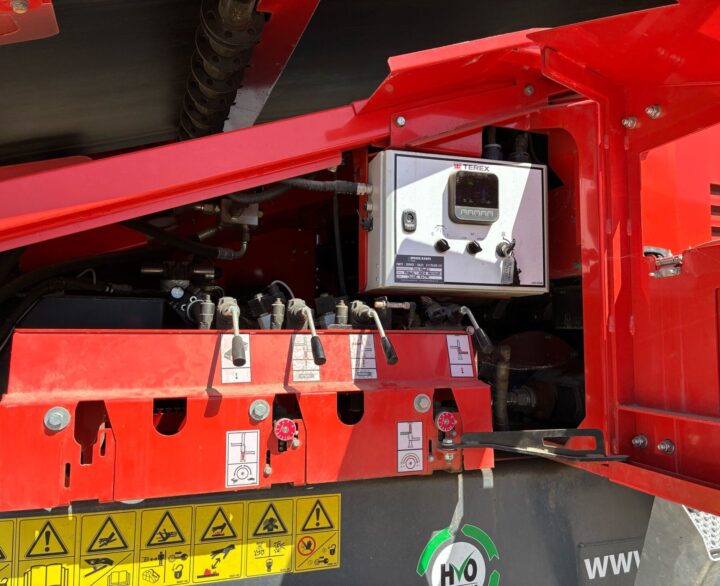 Finlay 873+ Ex Demo - Used Screeners