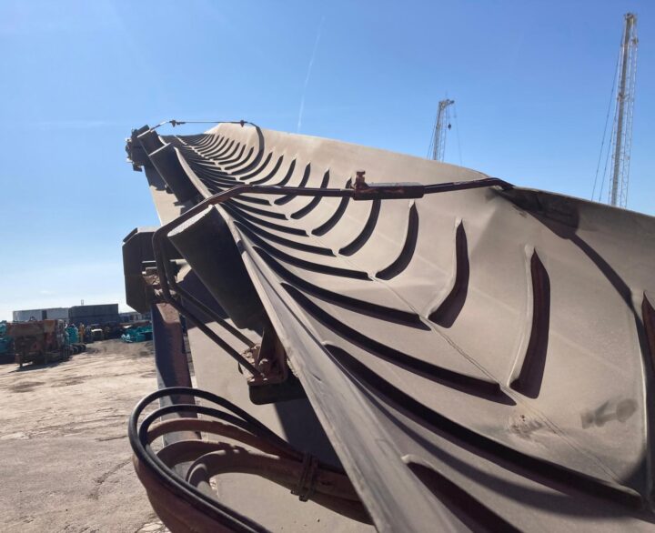 Finlay 694+ 3 Deck - Used Screeners