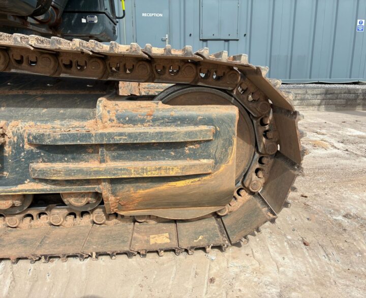 Hyundai HX330 - Crawler Excavators