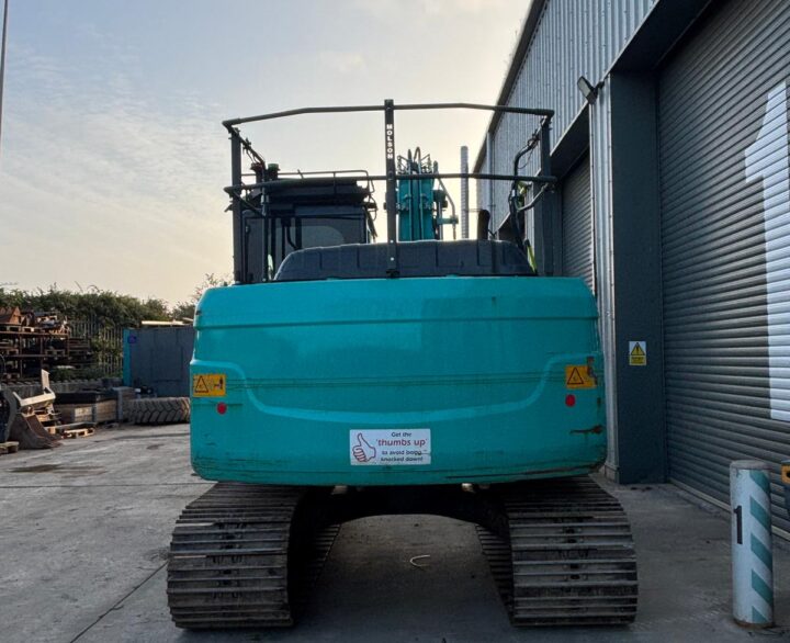 Kobelco SK130LC-11 - Crawler Excavators