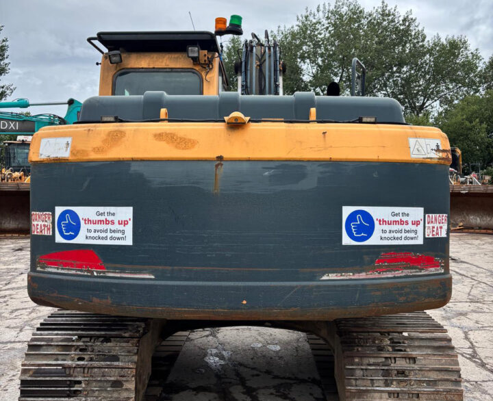 Hyundai R140LC-9 - Crawler Excavators