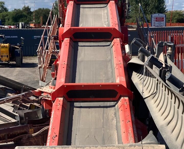 Finlay 694+ 3 Deck - Used Screeners
