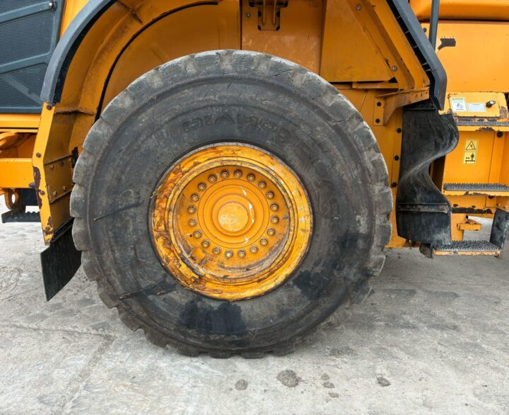 Hyundai HL960HDXT - Used Wheel Loaders