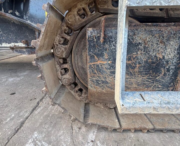 Terex PremierTrak R400X - Used Crushers