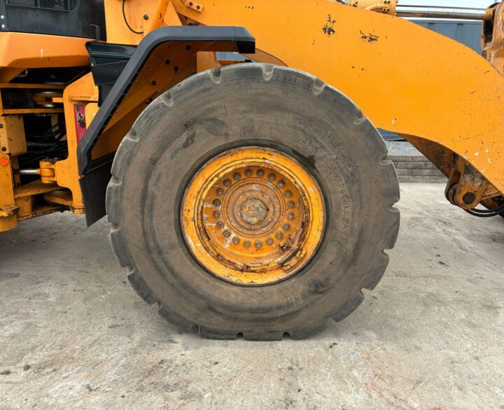 Hyundai HL960HDXT - Used Wheel Loaders