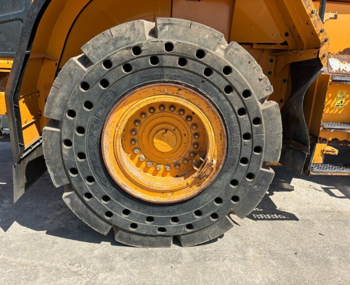Hyundai HL960HDXT - Used Wheel Loaders