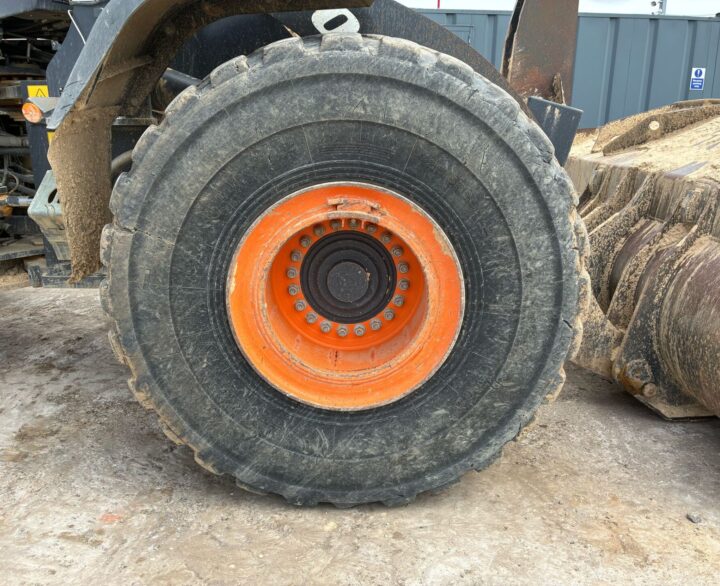 Doosan DL420 - Used Wheel Loaders