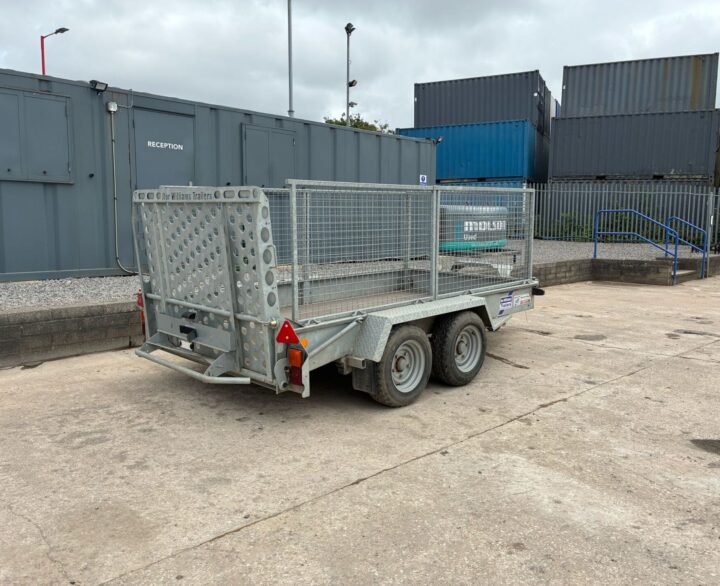 IFOR Williams Trailer - Miscellaneous