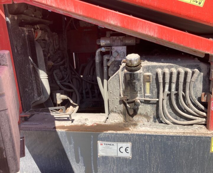 Finlay 694+ 3 Deck - Used Screeners