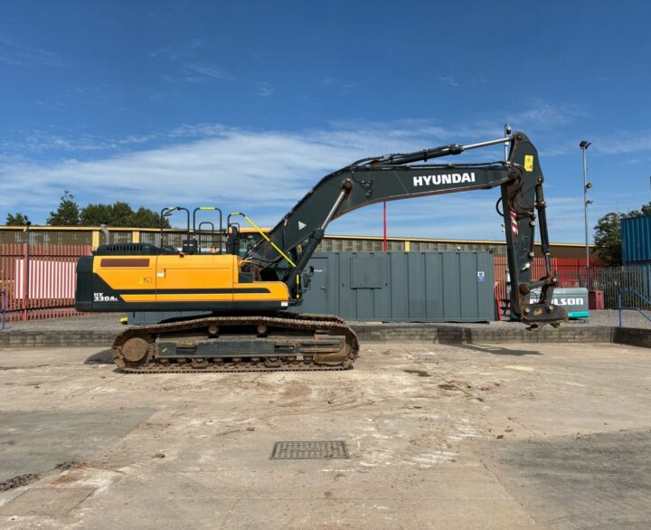 Hyundai HX330 - Crawler Excavators