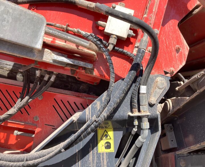 Finlay 694+ 3 Deck - Used Screeners