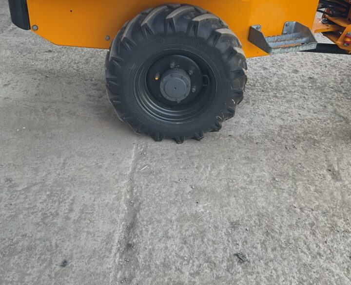Thwaites 2T Swivel - Dumpers