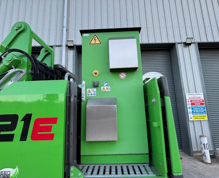 Sennebogen 821 Electric - Material Handlers