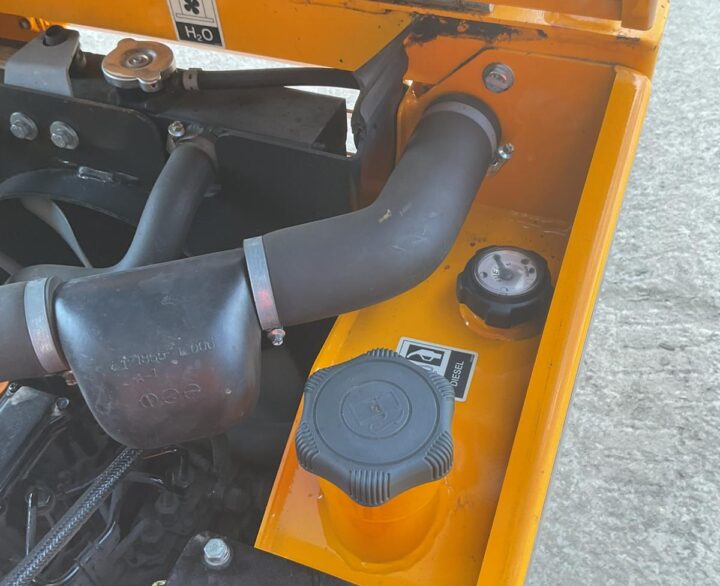 Thwaites 1T Hi Tip - Dumpers