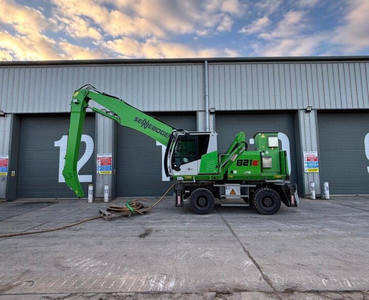 Sennebogen 821 Electric - Material Handlers