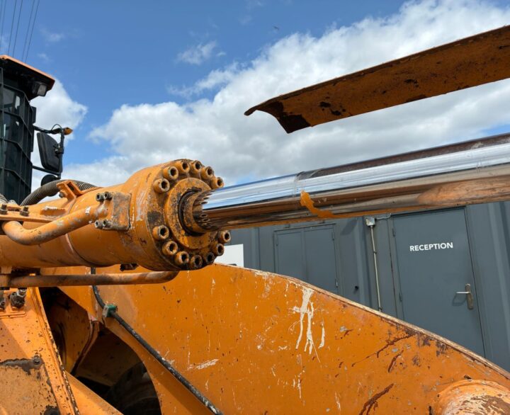 Hyundai HL960HDXT - Used Wheel Loaders