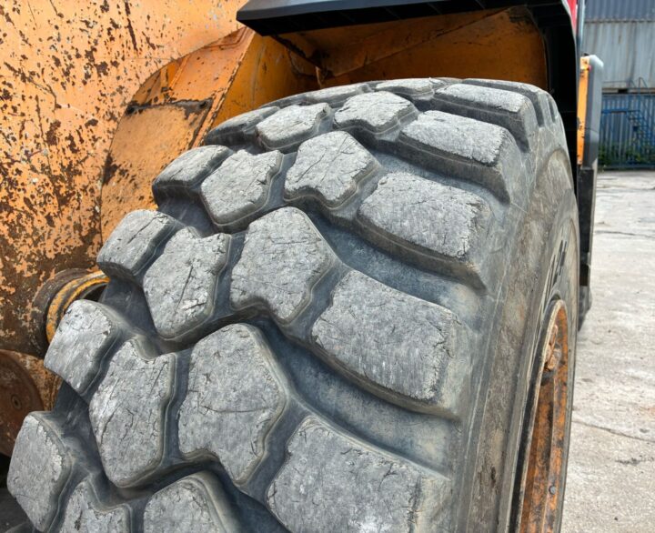 Hyundai HL960HDXT - Used Wheel Loaders