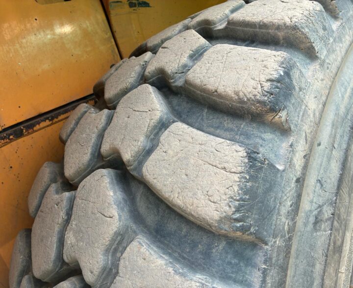 Hyundai HL960HDXT - Used Wheel Loaders