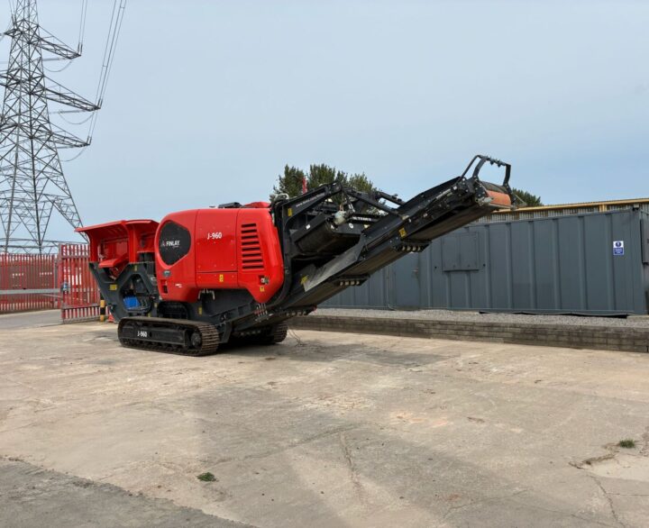 Terex Finlay J-960 - Used Crushers