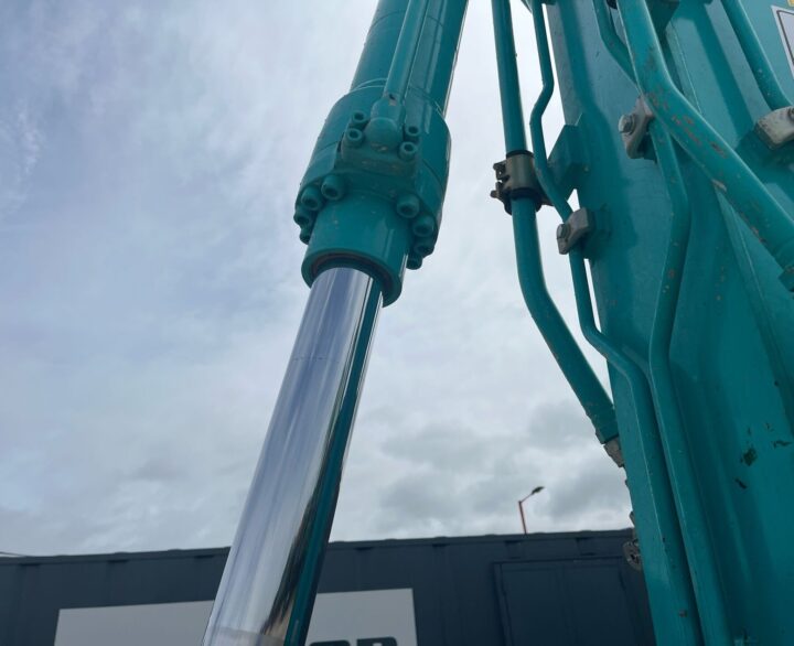 Kobelco SK140SRLC-7 - Crawler Excavators