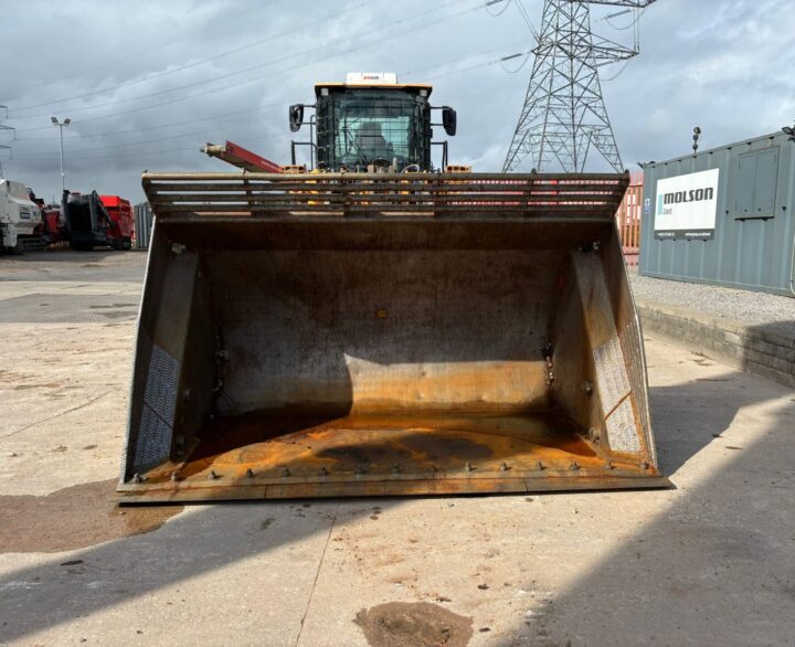 Hyundai HL960AHDXT - Used Wheel Loaders
