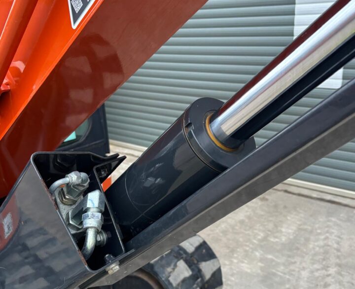 Hitachi ZX55U-6 CLR - Mini Excavators