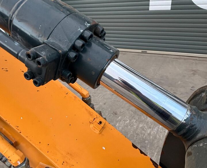 Hyundai HX140LCD High Rise Cab - Crawler Excavators