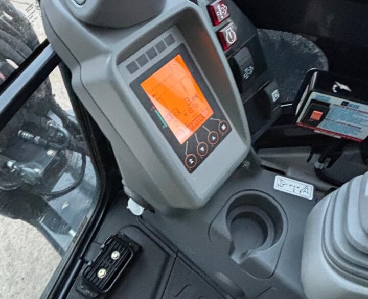 Hitachi ZX55U-6 CLR - Mini Excavators