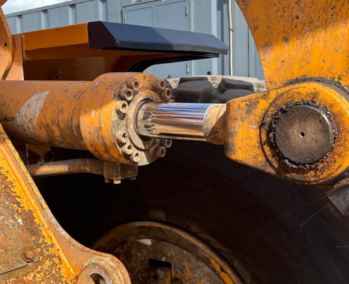 Hyundai HL960HDXT - Used Wheel Loaders