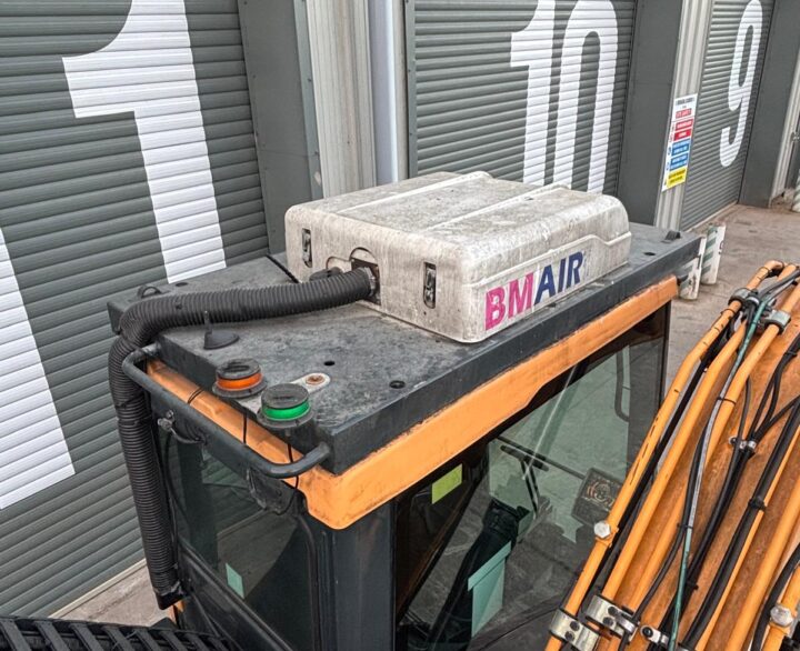 Hyundai HX140LCD High Rise Cab - Crawler Excavators