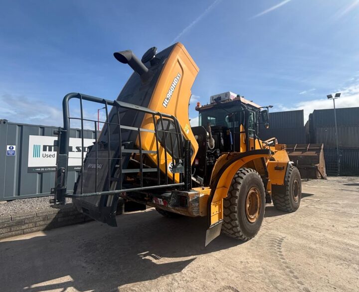 Hyundai HL960HDXT - Used Wheel Loaders